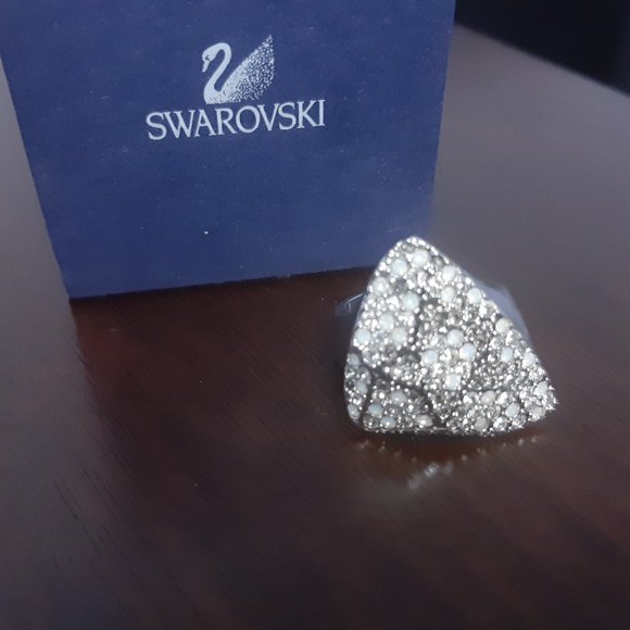 Swarovski ring with box - Picture 3 of 4